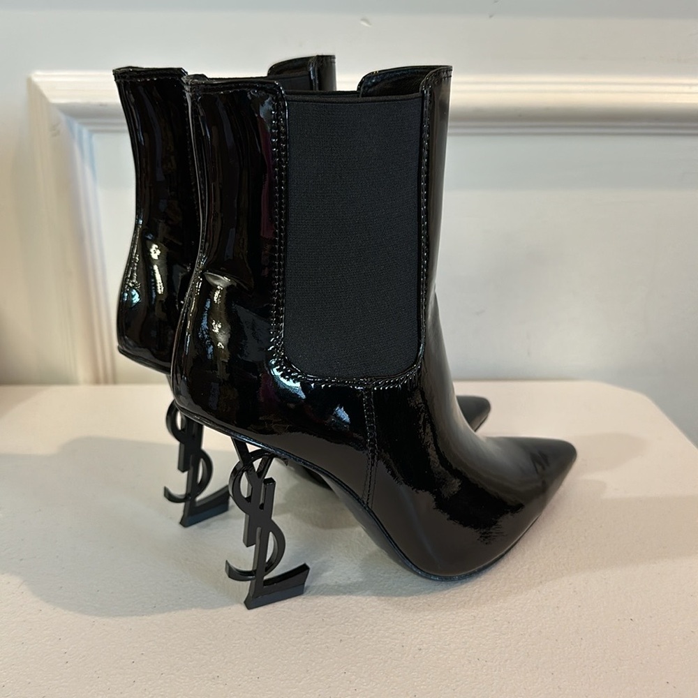 Women’s YSL Saint Laurent Opyum 110 Patent Leather Booties - Size 8 - Picture 2 of 8